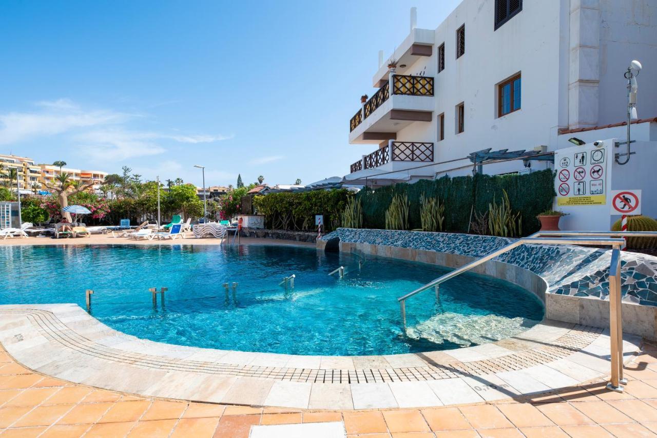 Neptuno Pool And Beach Private Access Puerto de Santiago  Exterior photo